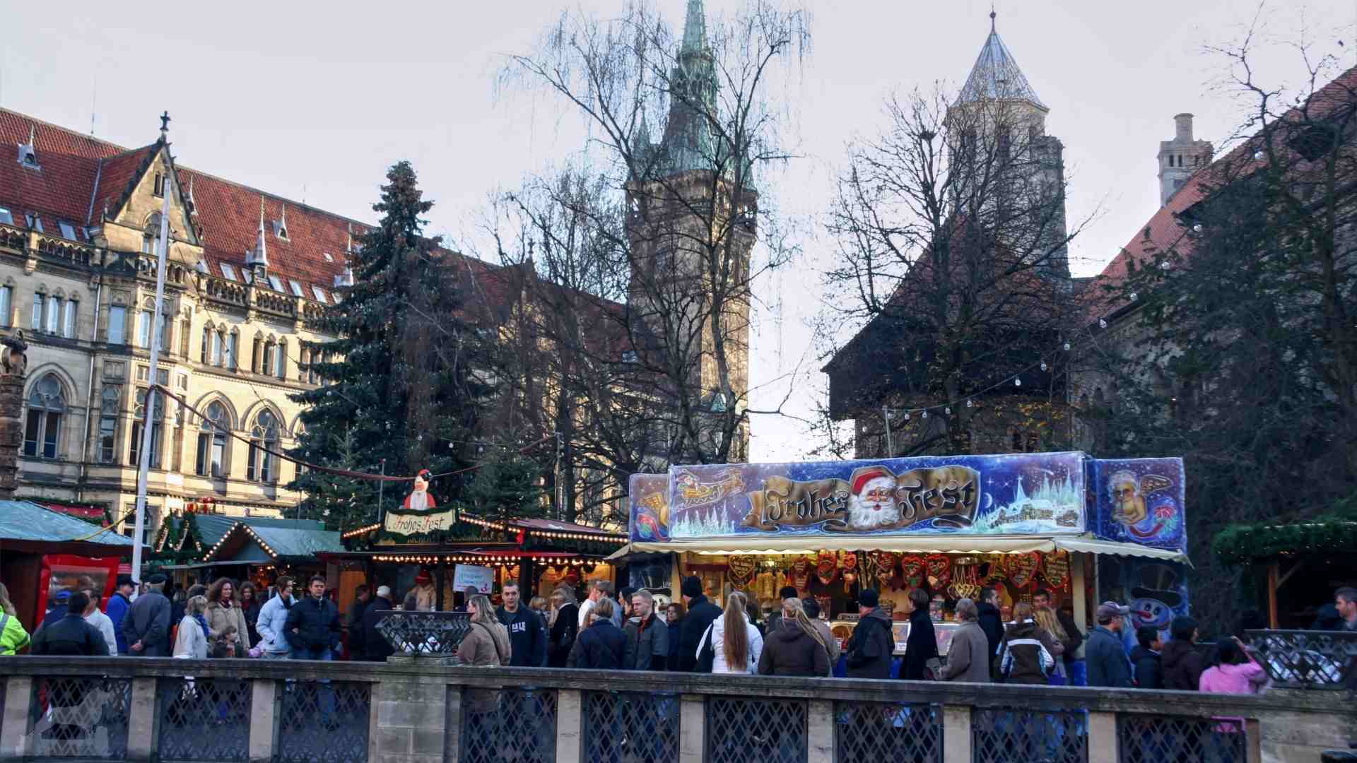 Weihnachtsmarkt auf dem Ruhfäutchenplatz