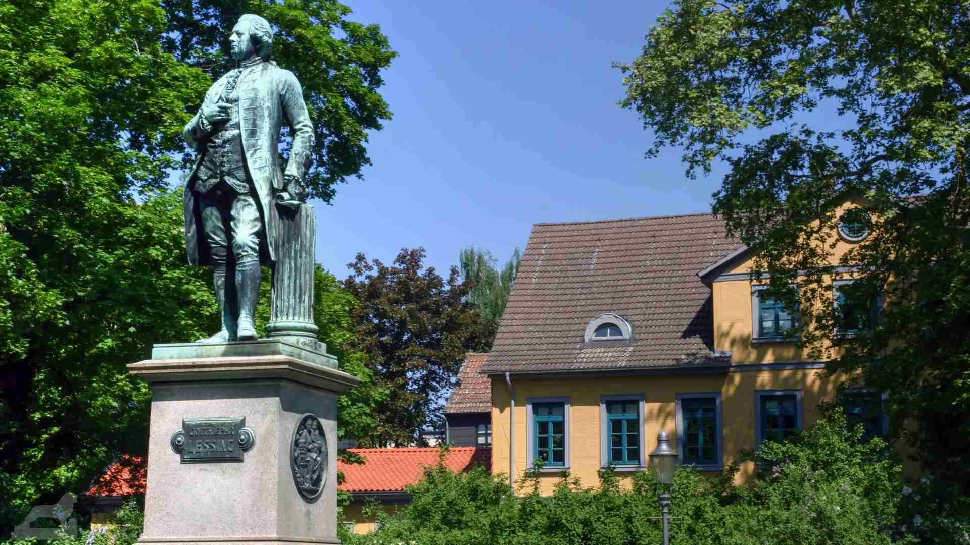 Lessing-Denkmal am Lessingplatz