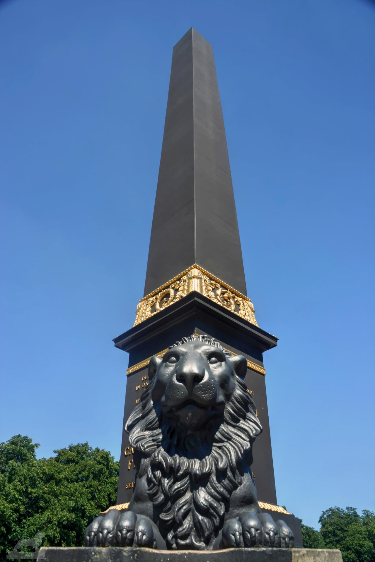 Obelisk am Löwenwall