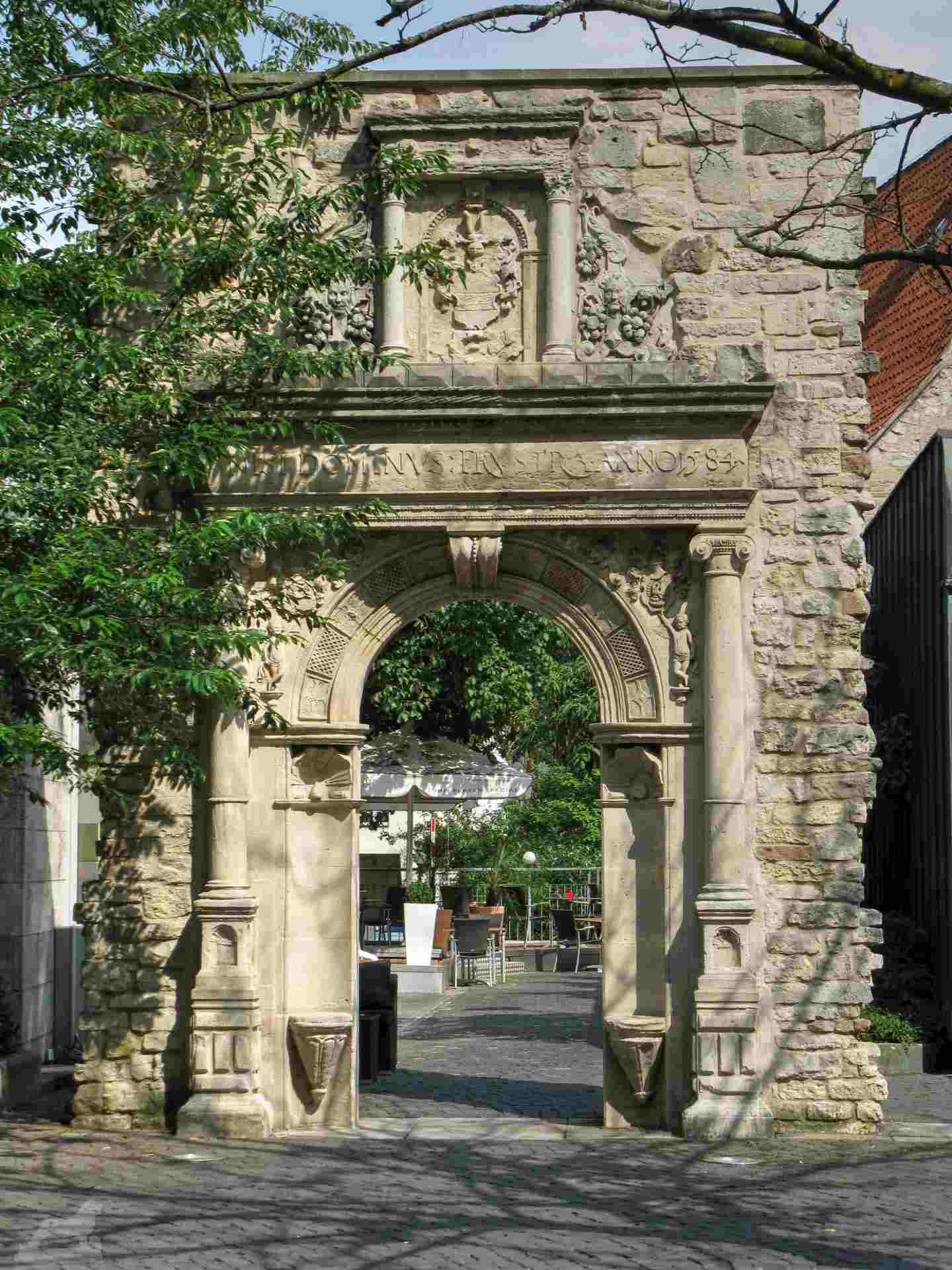 Portal der Hauses Strombeck (Gördelingerstraße 43)