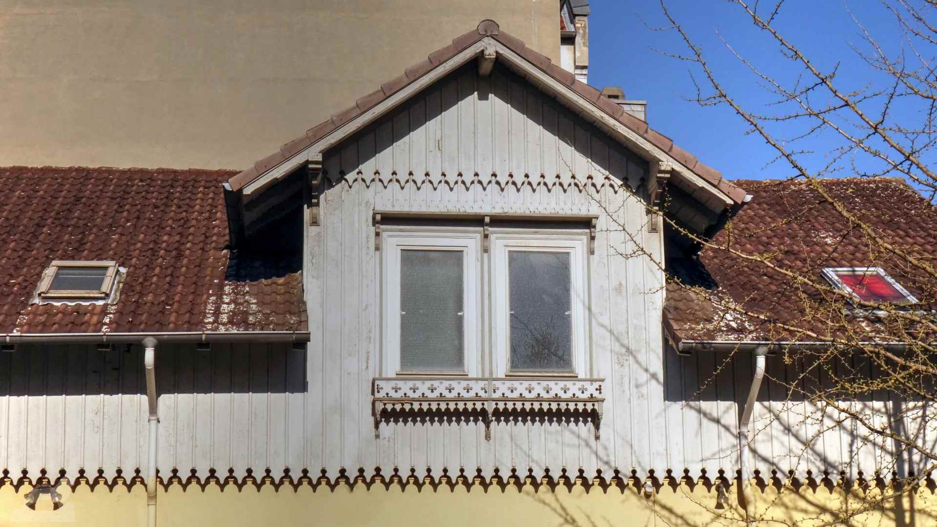 Hausfassade an der Kastanienallee