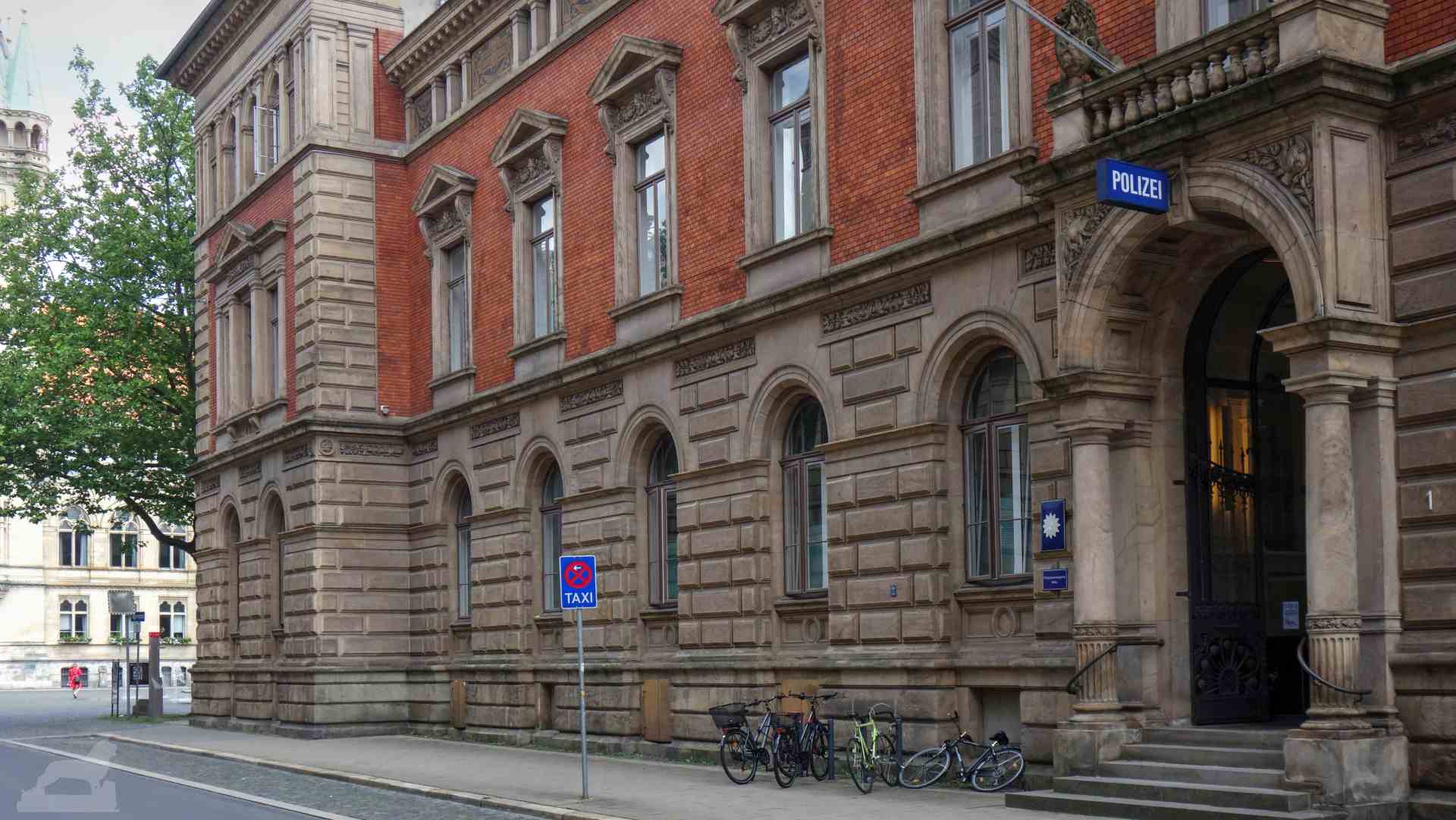Münzstraße - Polizeikommisariat Mitte