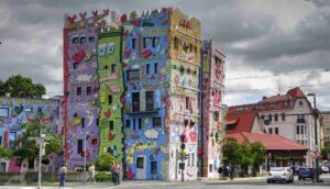 Das vom James Rizzi entworfene Rizzi-Haus