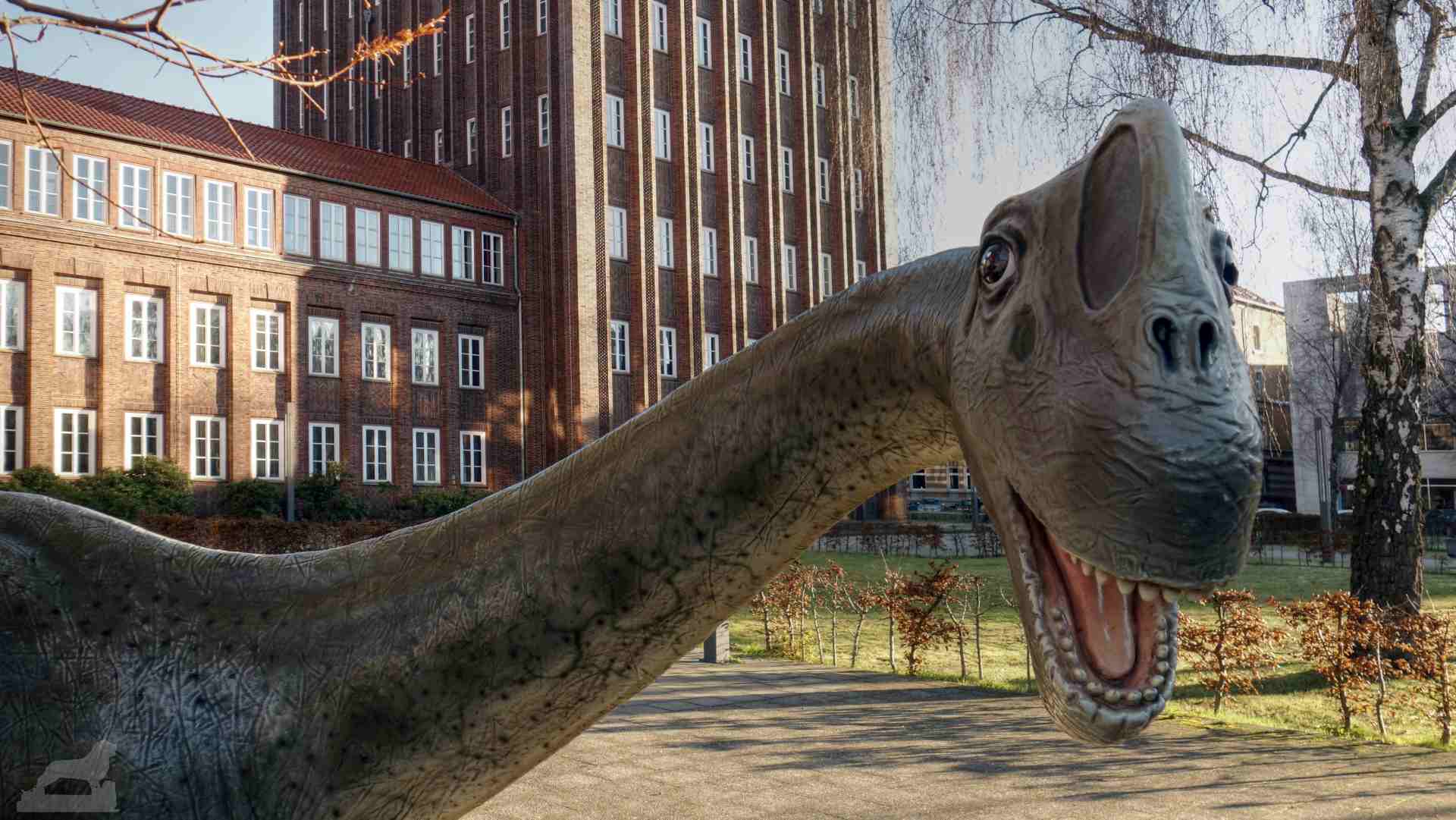 Dinos vor dem Naturhistorischen Museum