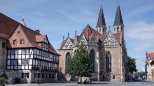 Altstadtmarkt mit St. Martini