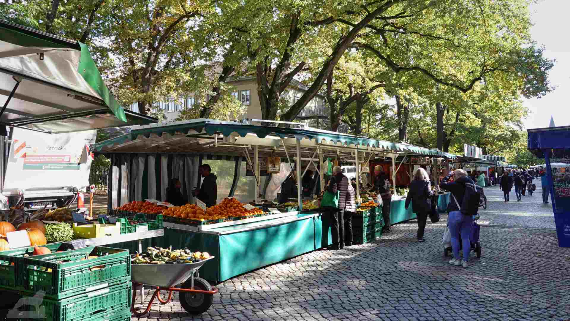 Wochenmarkt in der Herzogin-Elisabeth-Straße
