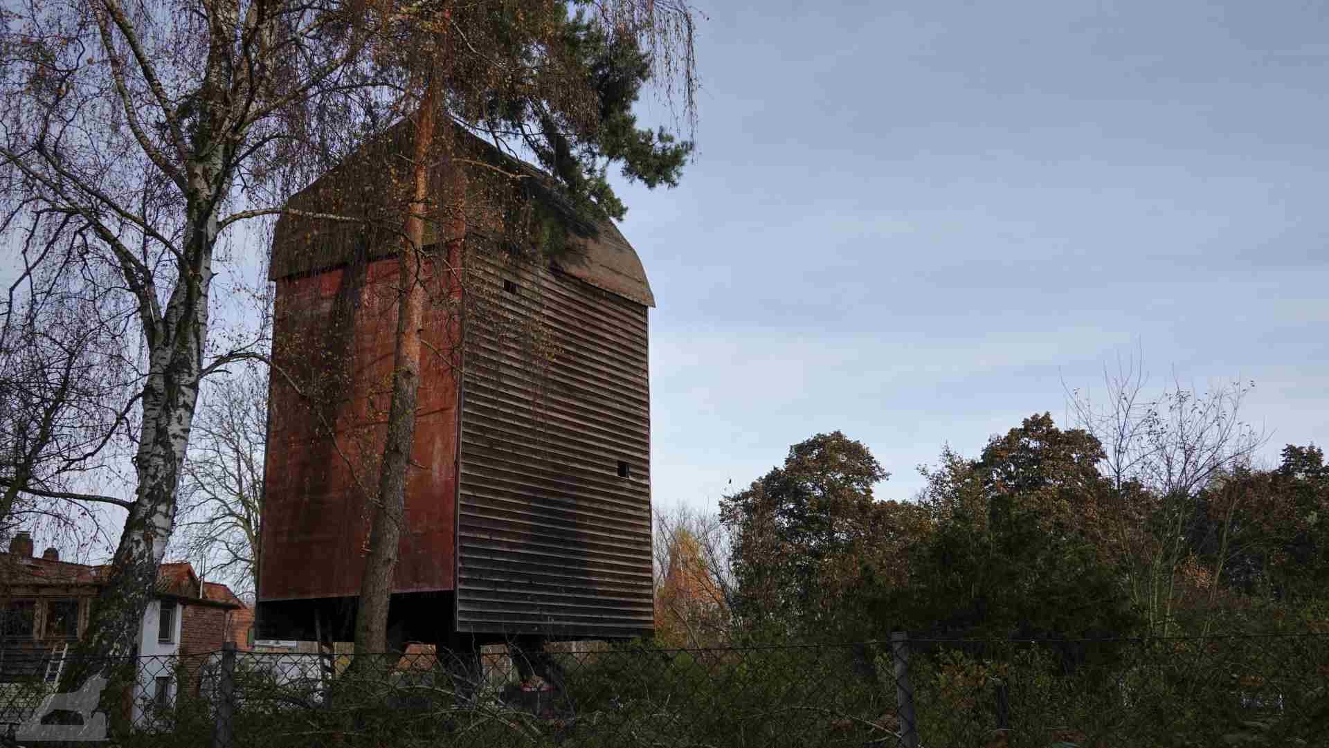 Die traurigen Reste der Bockwindmühle Hondelage
