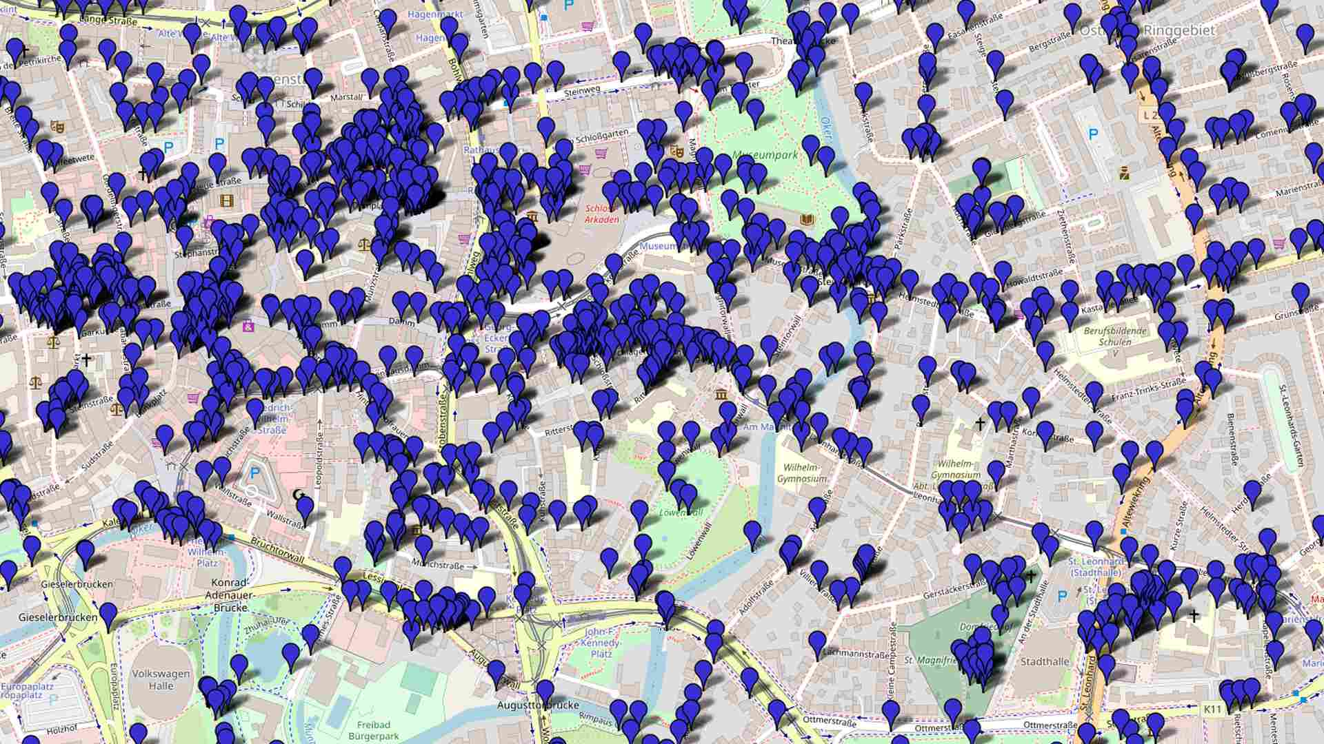 Geopositionen Innenstadt und Östliches Ringgebiet - Kartenmaterial (c) OpenStreetMap Mitwirkende, CC-BY-SA