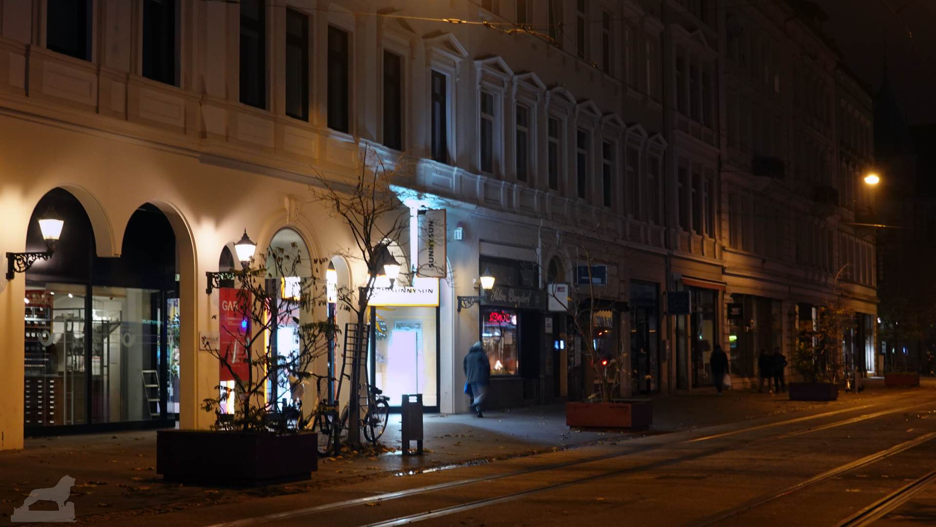 Friedrich-Wilhelm-Straße bei Nacht