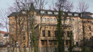 ehemaliges Krankenhaus St. Vinzenz (heute Seniorenwohnheim)