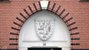 Fassade der Grundschule Heinrichstraße