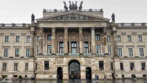 Schloss-Arkaden
