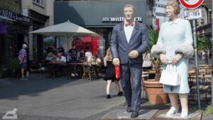 Lechner-Figuren in der Schuhstraße