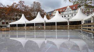 Schlittschuhbahn auf dem Kohlmarkt