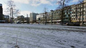 winterlicher Schloßplatz