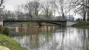 Sousse-Brücke während Oher-Hochwasser im Dezember 2023