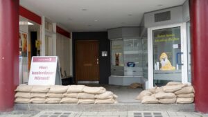 Sandsäcke an der Stobenstraße (Hochwasser Dezember 2023)