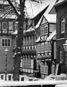 Hinter der Magnikirche (Januar 2001)