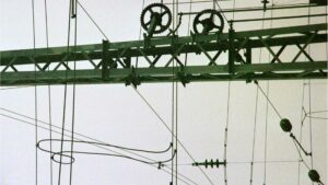 Oberspannungsleitungen am Bahnhof Braunschweig (Dezember 2001)