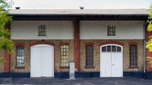 Alte Lagerhalle an der Broitzemer Straße