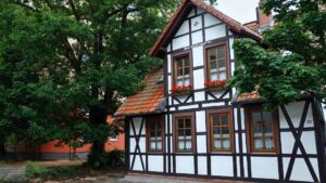 Akazienhof in der Kreuzstraße