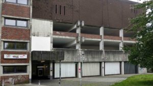 Rückseite des Parkhaus Wallstraße