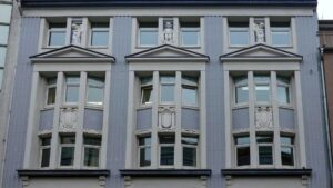 Jugendstilfassade am Sack (letzteres ist der Straßenname !)