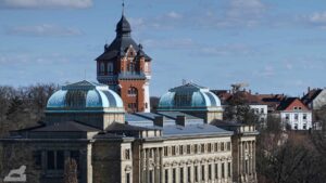 Blick von Quadriga-Aussichtsplattform auf Herzog-Anton-Ulrich-Museum und Wasserturm Giersberg