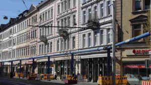 Rohrleitungen an der Baustelle in der Friedirch-Wilhelm-Straße