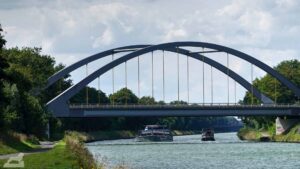 Brücke der Celler Heerstraße über den Mittellandkanal