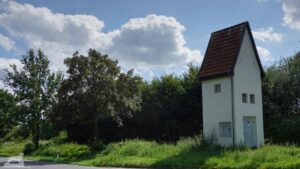 Altes Trafohaus an der Celler Heerstraße