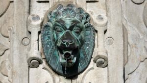 Wasserspeier am Kohlmarktbrunnen