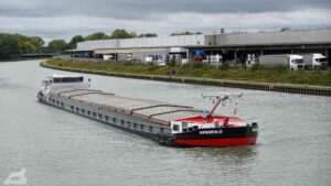 Mittellandkanal am Hafen