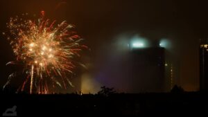 Feuerwerk anläßlich des 10jährigen Jubiläums des BraWo-Parks