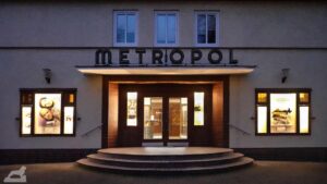 Wolfsburg ♦ Fallersleben - Metropol-Kino in der Bahnhofstraße