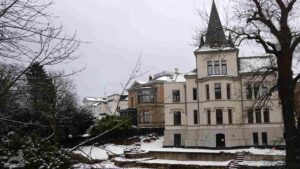 Renoviertes Türmchenhaus am Steintorwall