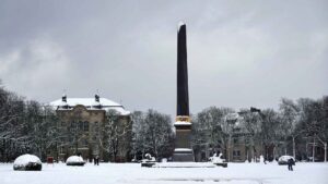 Obelisk am Löwenwall
