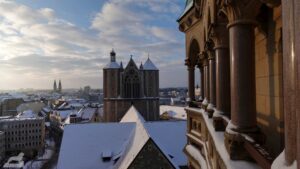 Blick vom Rathausturm auf den Dom