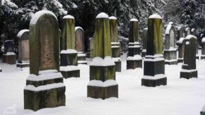 Grabsteine auf dem Jüdischen Friedhof