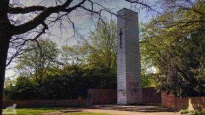 Wolfsburg ♦ Vertriebenenmahnmal am Klieversberg