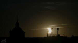 Wasserturm am Giersberg bei partieller Sonnenfinsternis am 12.08.2026