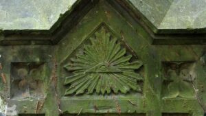 Grabstein auf dem Petrifriedhof